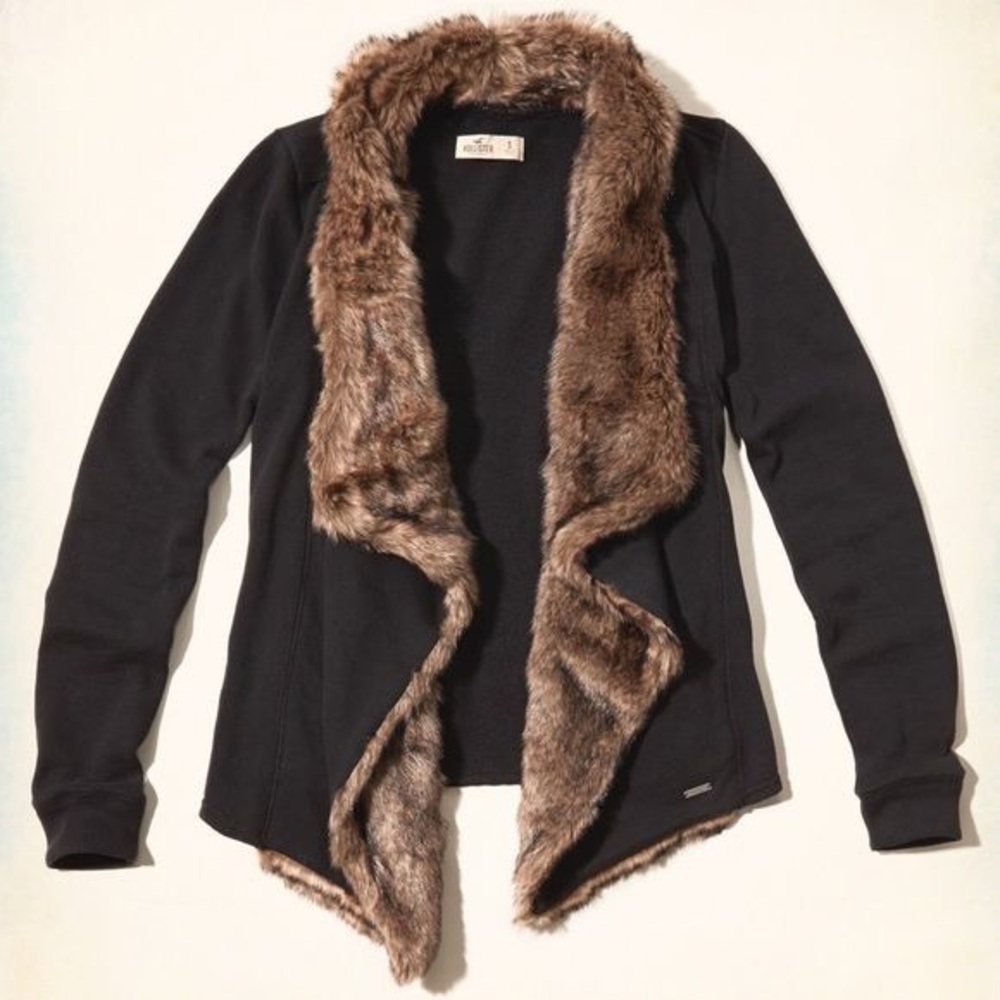 Hollister faux fur open lined cardigan